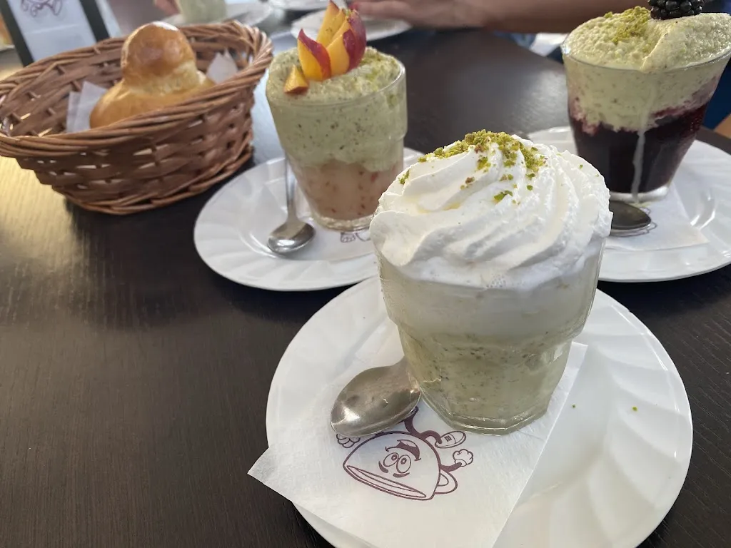 Corner Of Delights Of Palmeri Laura_Gliaca_slider_image_3