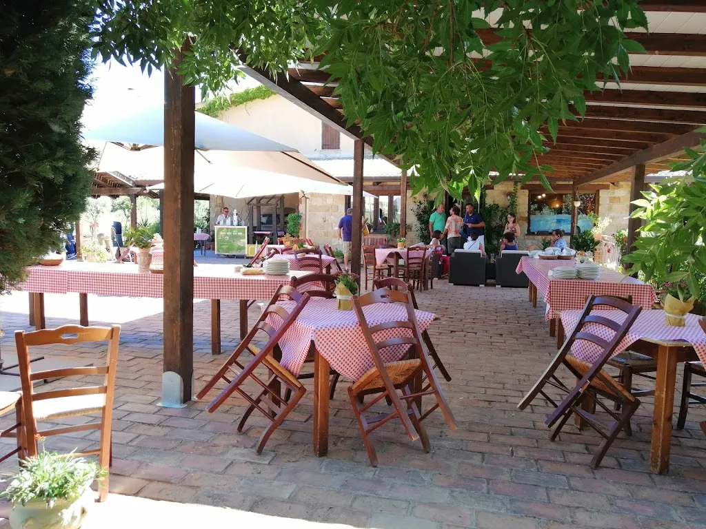 Casale Valle Agnese_Godrano_slider_image_1