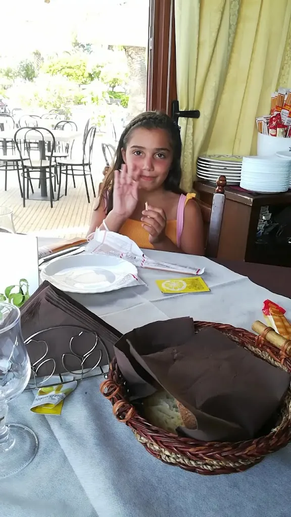 Lounge Bar trattoria il canape'_Gioiosa Marea_slider_image_2