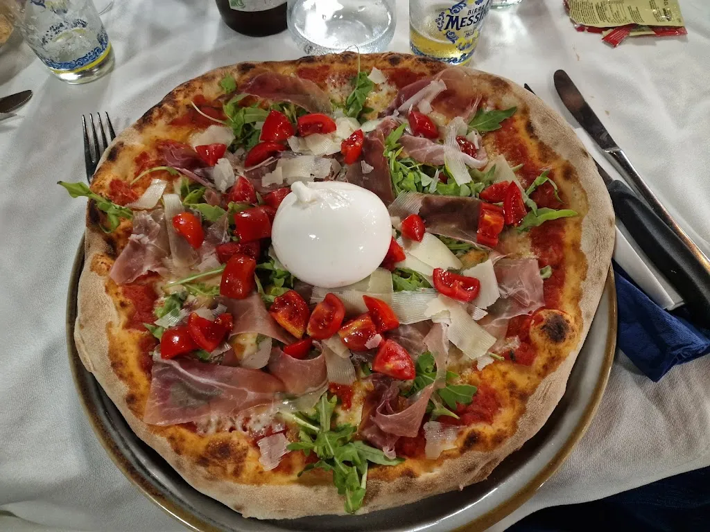 Angela Comparato_Rendez Vous Restaurant & Pizza_Gioiosa Marea_review