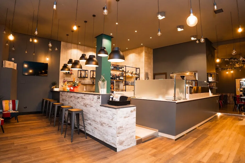 Punto Gì Risto Pub Gravina_Gravina in Puglia_slider_image_1