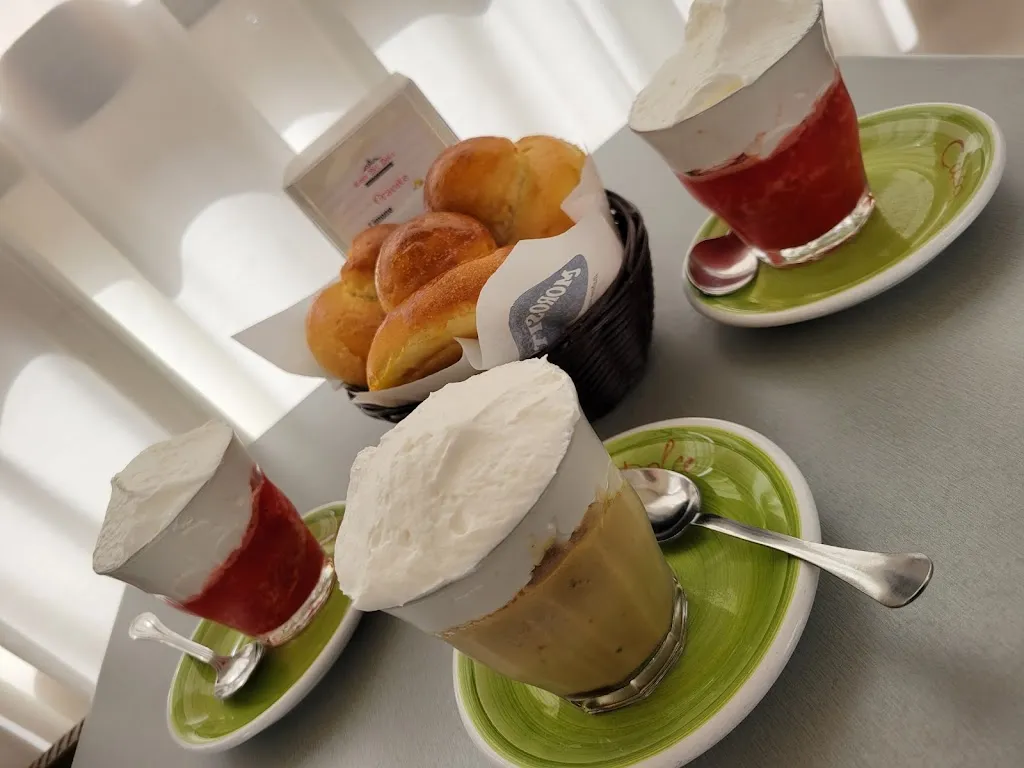 Nicholas Decker_Benvenuti al Sud_Gioiosa Marea_review