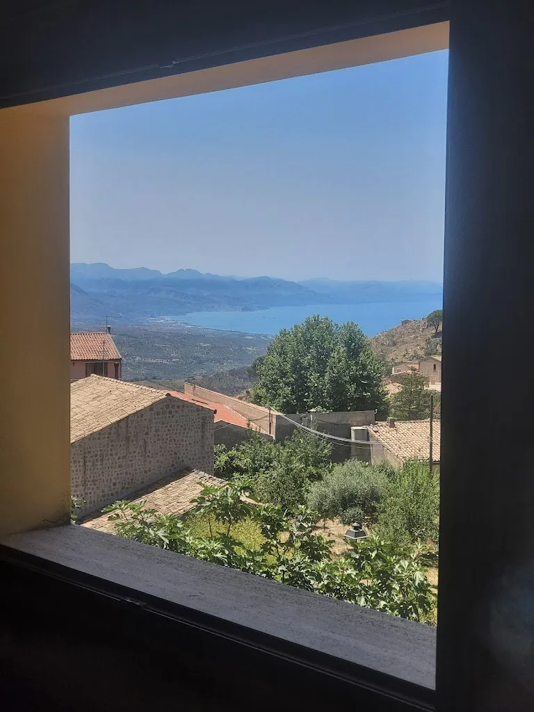 Mark Wadsworth_Ristorante - Pizzeria Bar La Villa_Gratteri_review