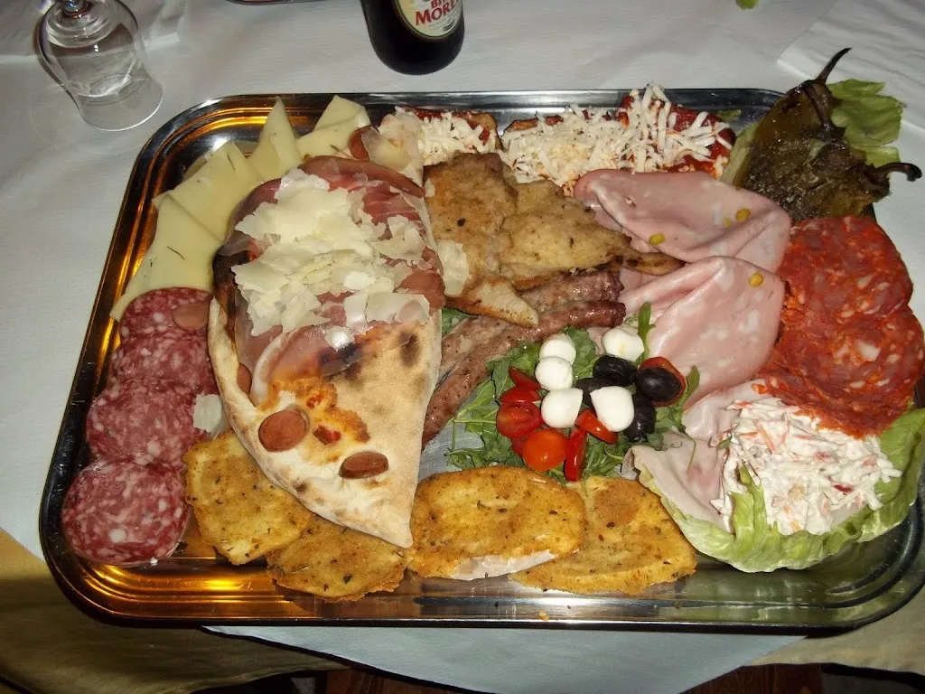 Ristorante - Pizzeria Bar La Villa_Gratteri_slider_image_2