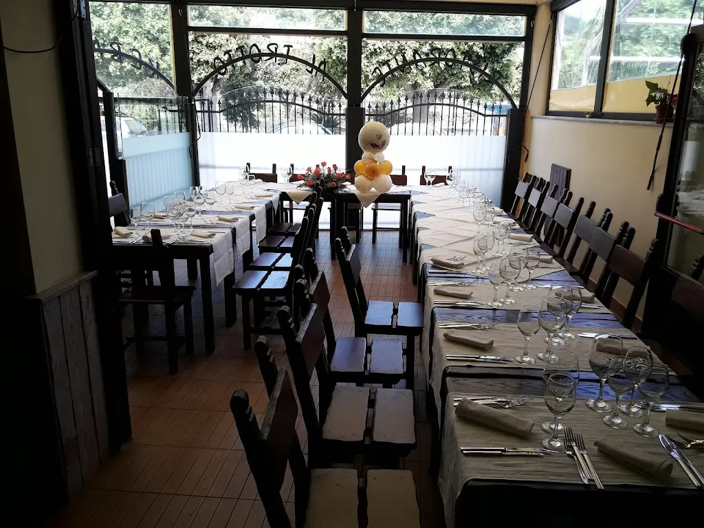 Ristorante al Trotto_Gualtieri Sicaminò_slider_image_1