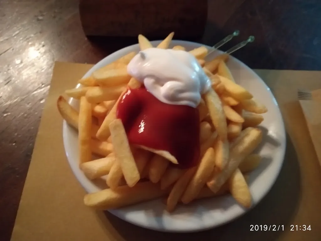 Roberto Ascone_Havana Pub_Grammichele_review