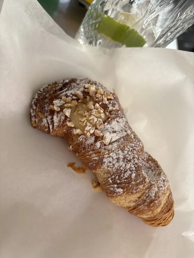 Angel G._Il Simposio_Grammichele_review