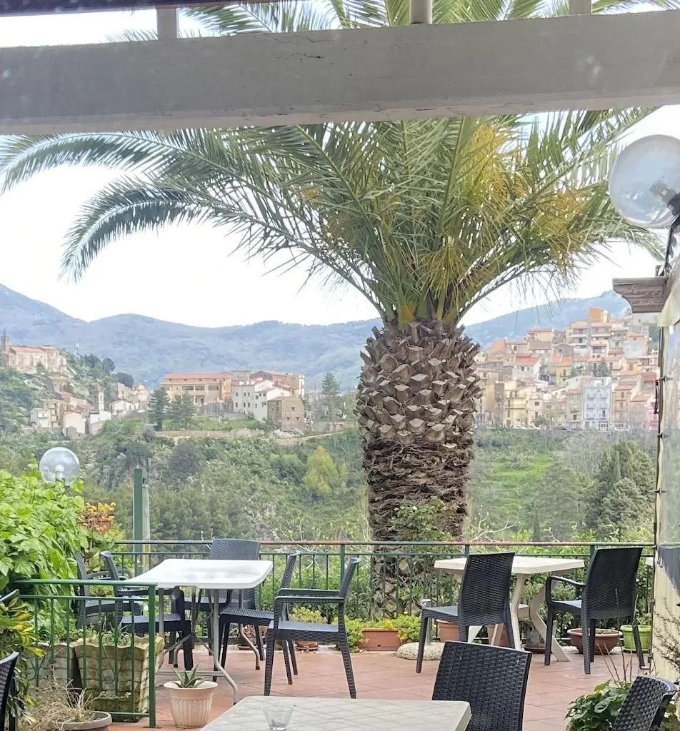 Imola Domokos_Ristorante La Brace_Isnello_review