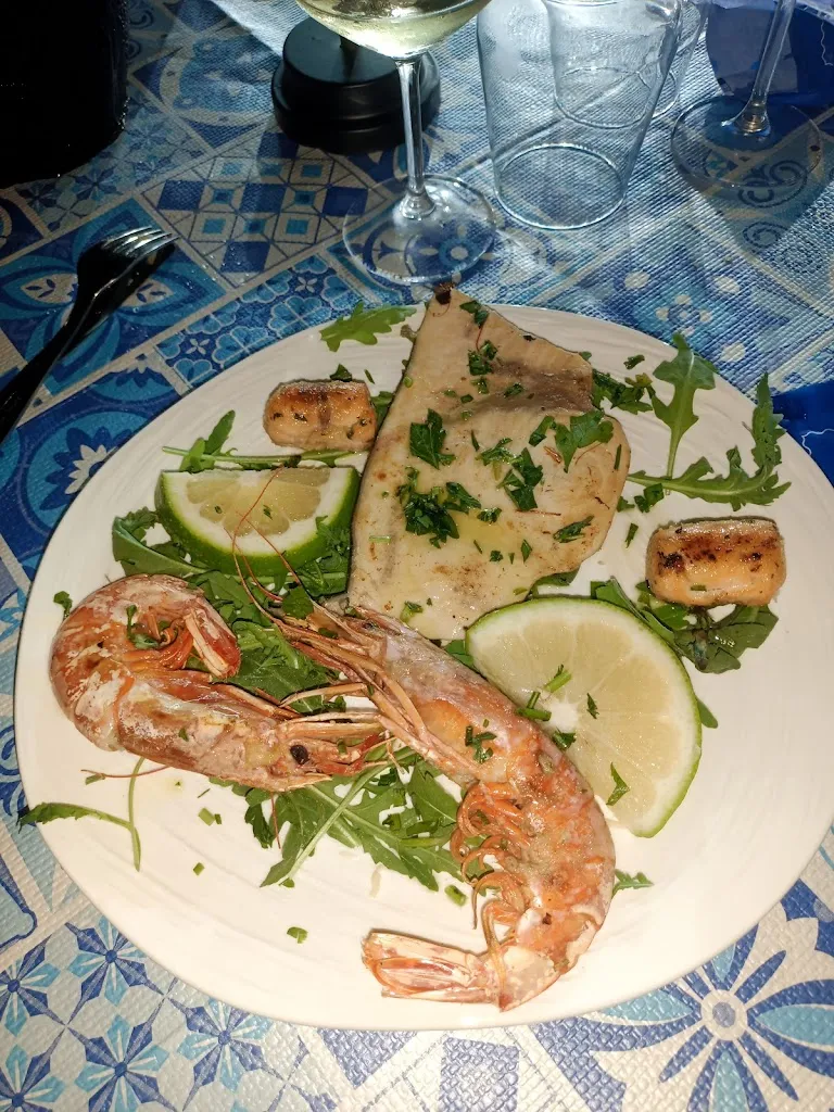 Trek & Detect Sicily_Ristopescheria I SAPORI DEL MARE_Guidomandri Marina_review