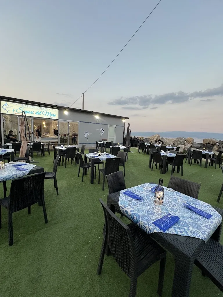 Ristopescheria I SAPORI DEL MARE_Guidomandri Marina_slider_image_1