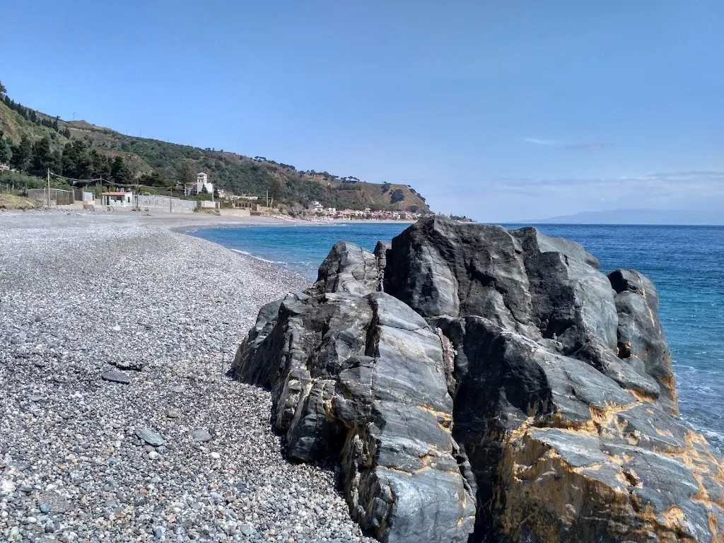 Baia Del Capo restaurant in Guidomandri Marina