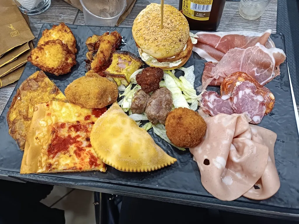 mariadaniela Olimpio_Al Borgo_Guidomandri Marina_review