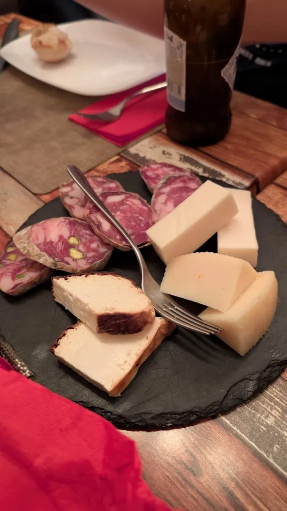 Guillaume Cameron_M'inchìa!_Guidomandri Marina_recensione