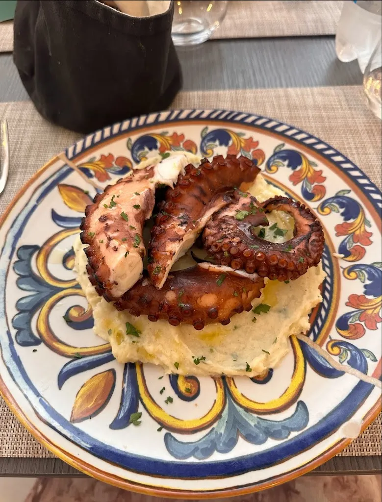 Marika Parcesepe_A Paciota Bistrò Di Pesce_Guidomandri Marina_review