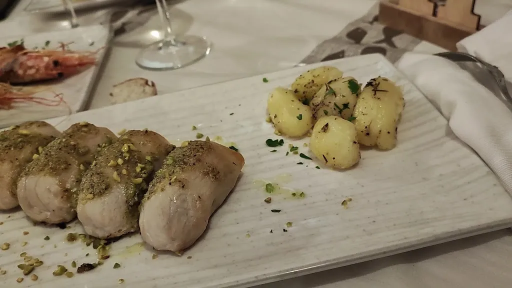 A Paciota Bistrò Di Pesce_Guidomandri Marina_slider_image_2