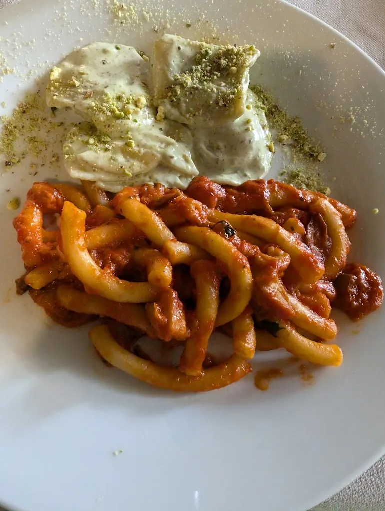 Luigi Alfio Garozzo_Antiche Botti_Giarre_review