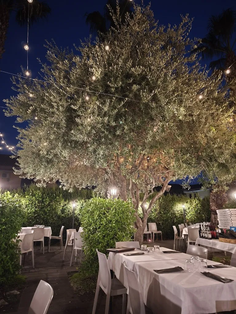 Pizzeria La spiga_Giarre_slider_image_3