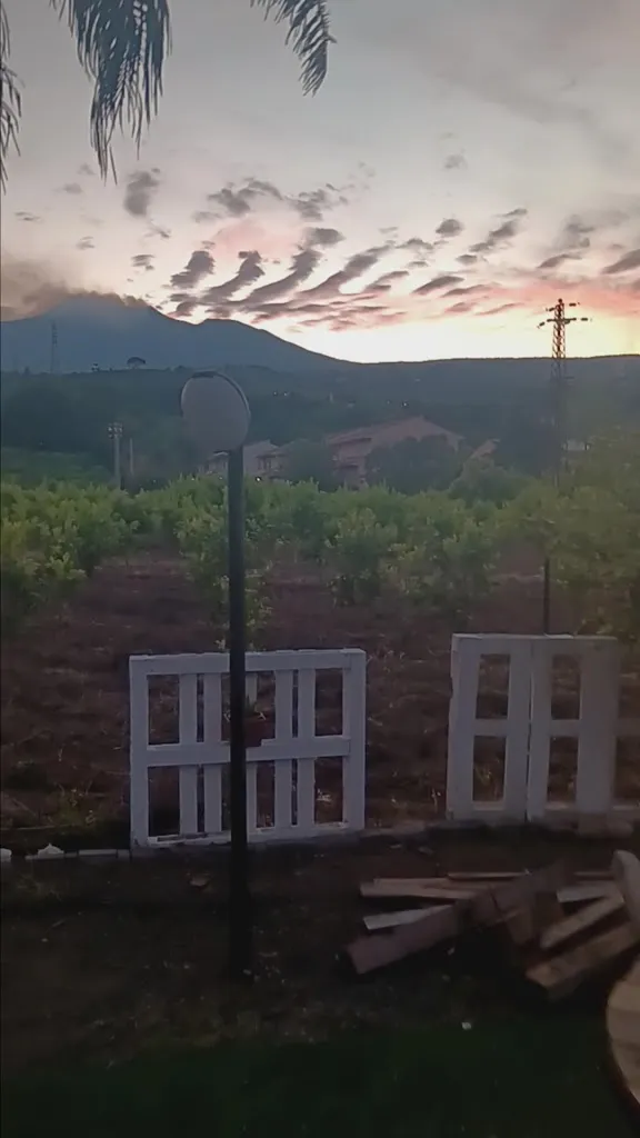 Jesmond Camilleri_Vulcano Etna Pub_Giarre_review