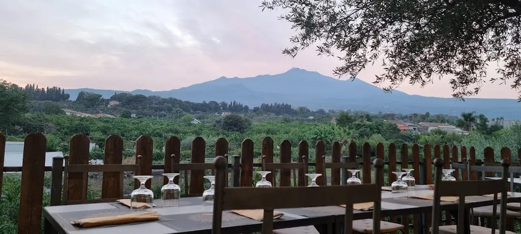 Adam Sewell_LE SERRE Pizzeria Tipicità Siciliane_Giarre_review