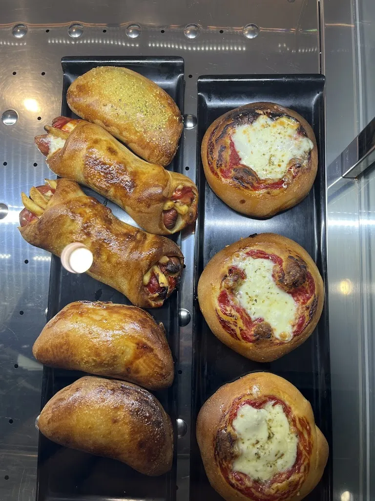 Giulia Previtera_Café Noir - Food & Drink_Giarre_review