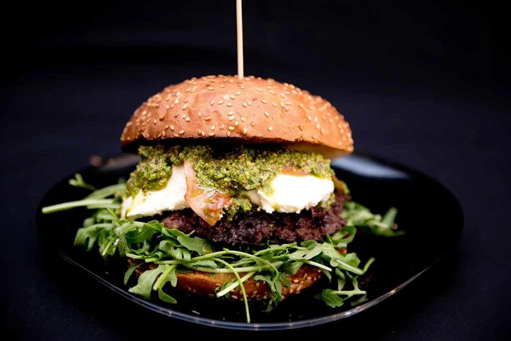 NONNA BURMELA HAMBURGHERIA DESY WHITE_Giarre_slider_image_3