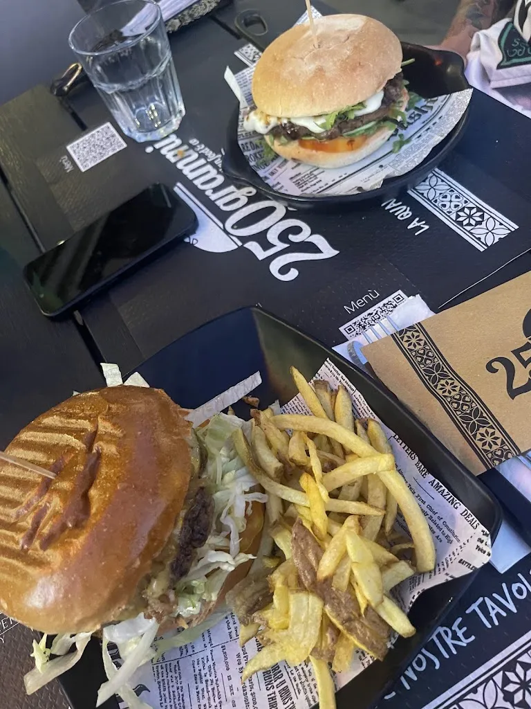 250 Grammi Hamburgeria_Giarre_slider_image_3