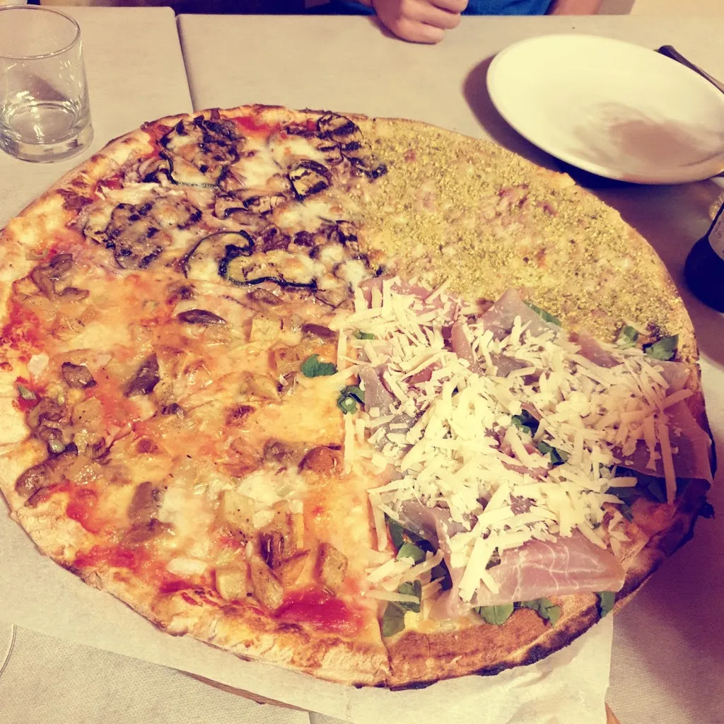 Menu_Pizzeria Quattro Quarti_Giarre_image_6