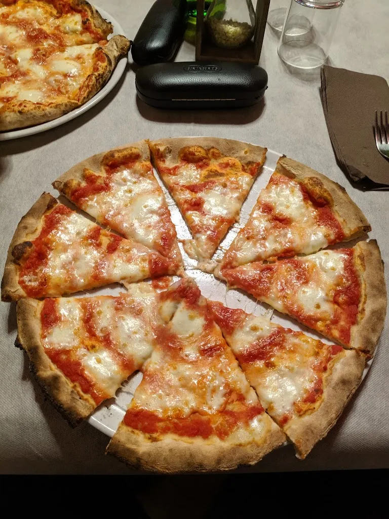 John Boakes_Pizzeria Quattro Quarti_Giarre_review