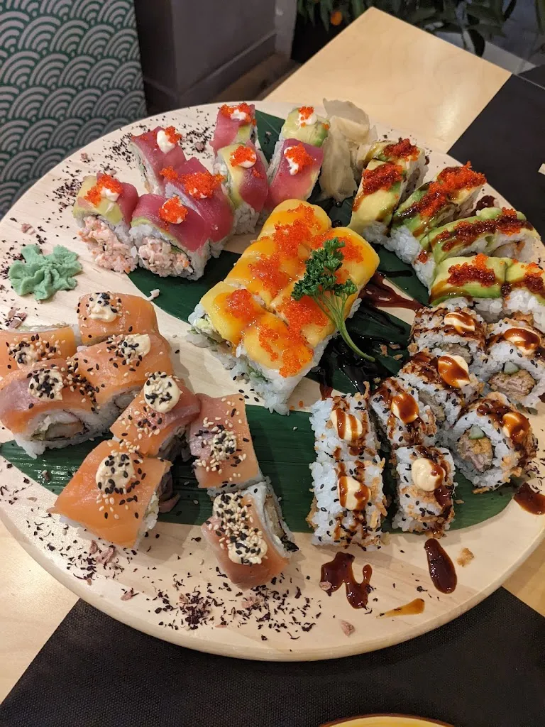 Margaret McCullough_Time4Sushi_Giarre_review
