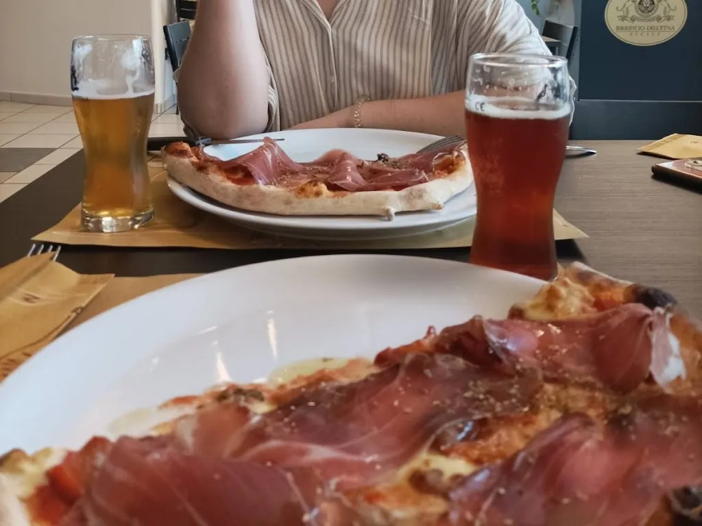 Тетяна Волошина_La Scacciata_Giarre_review