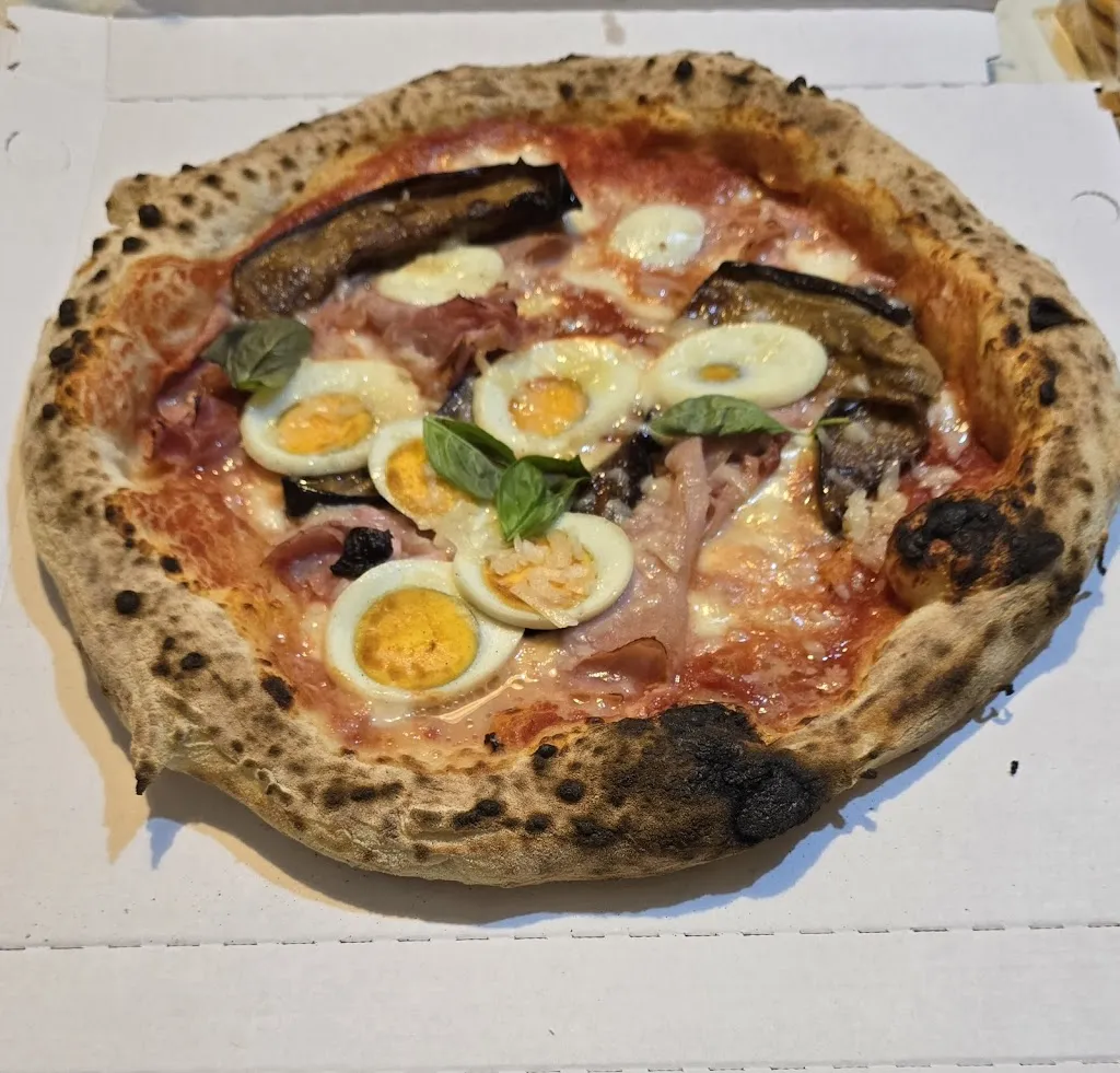 Fermento pizza contemporanea_Giarre_slider_image_3