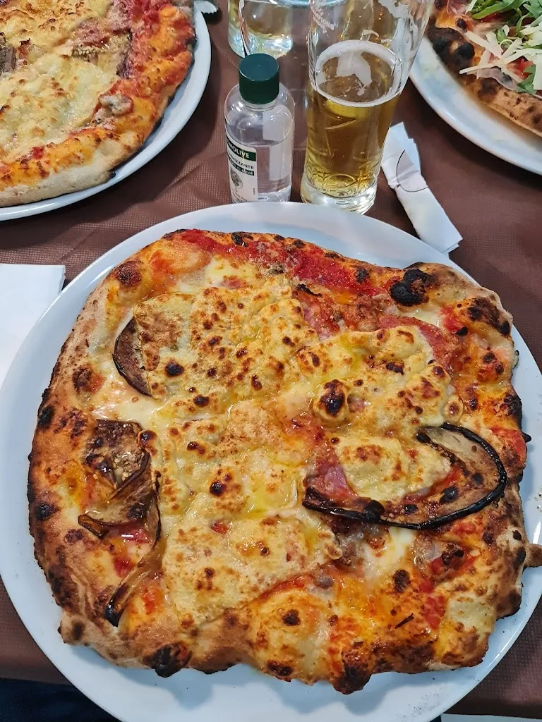 Menu_Il gatto & la volpe Pizzeria Carrubba_Joppolo Giancaxio_image_7