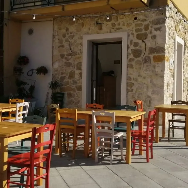 Il gatto & la volpe Pizzeria Carrubba restaurant in Joppolo Giancaxio