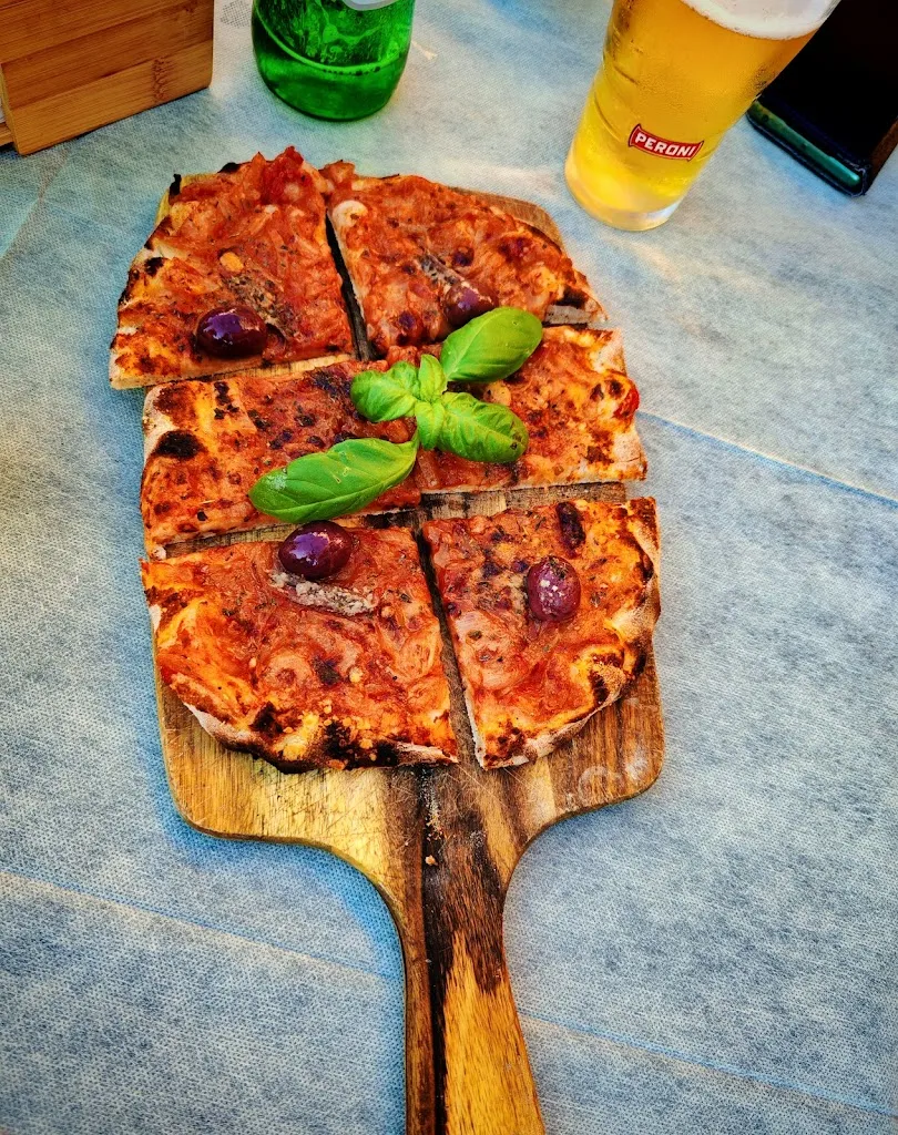 Il gatto & la volpe Pizzeria Carrubba_Joppolo Giancaxio_slider_image_3