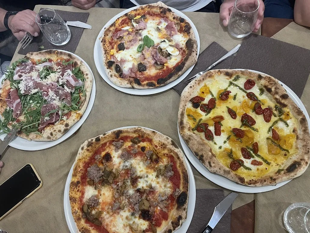 Menu_Piazzetta del gusto_Gravina di Catania_image_7