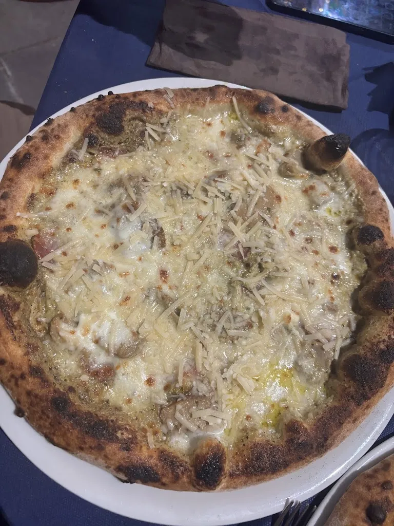 Piazzetta del gusto_Gravina di Catania_slider_image_3