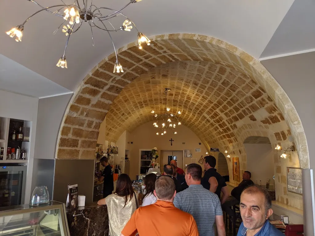 Patrick McAteer_Caffé Bella Vista di Lorusso Filippo & C. S.a.s_Gravina in Puglia_review