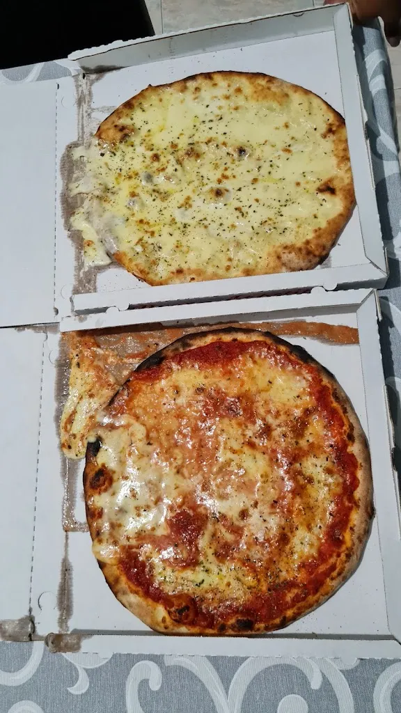 Tommi88_Pizzeria Next Please da Massimo_Gravina di Catania_review