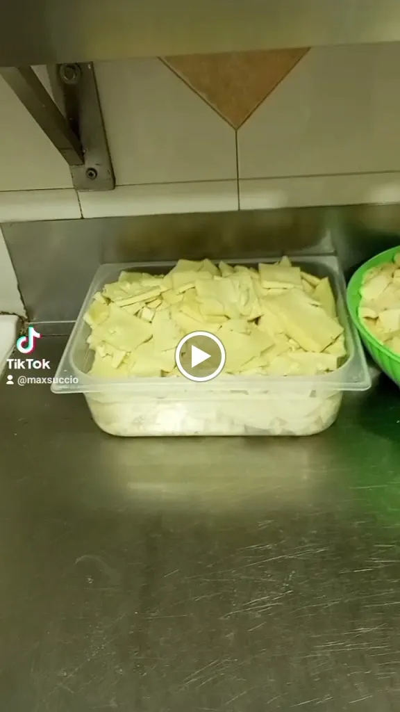 Pizzeria Next Please da Massimo_Gravina di Catania_slider_image_2