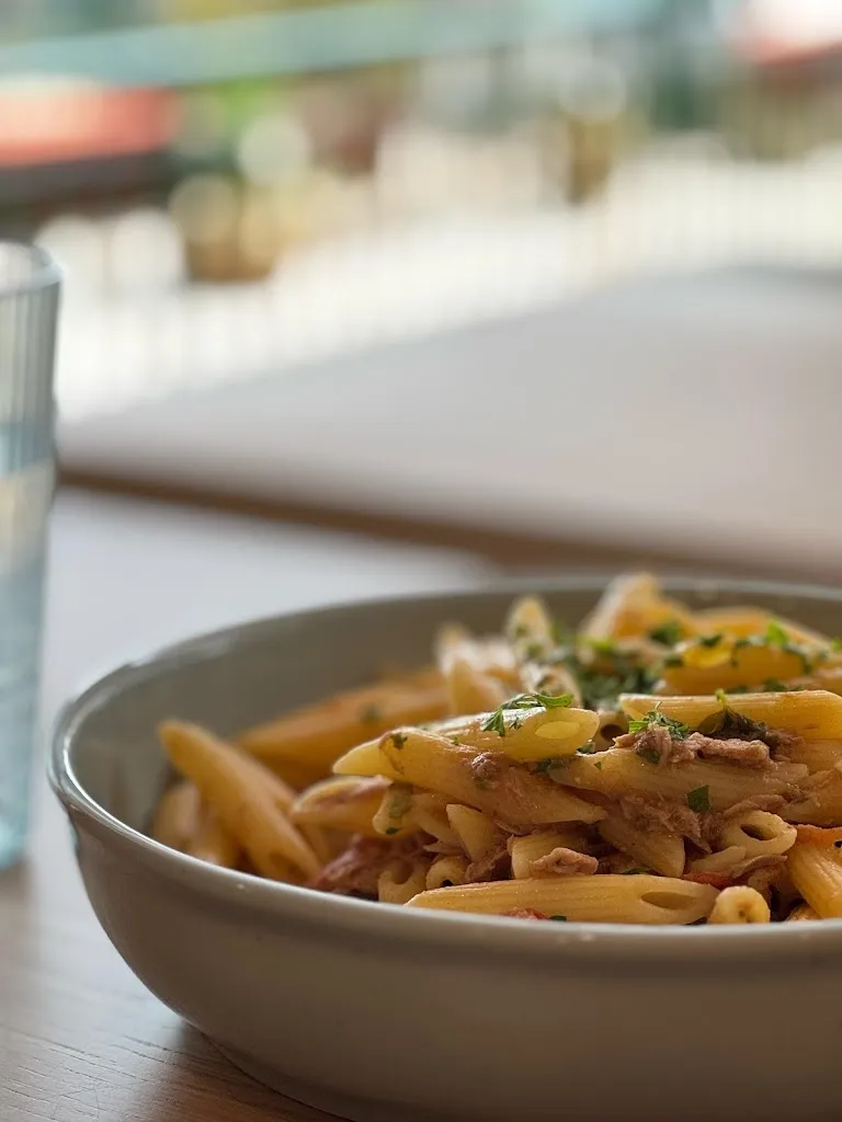 KM 196 pasta e pizza_Lascari_slider_image_1