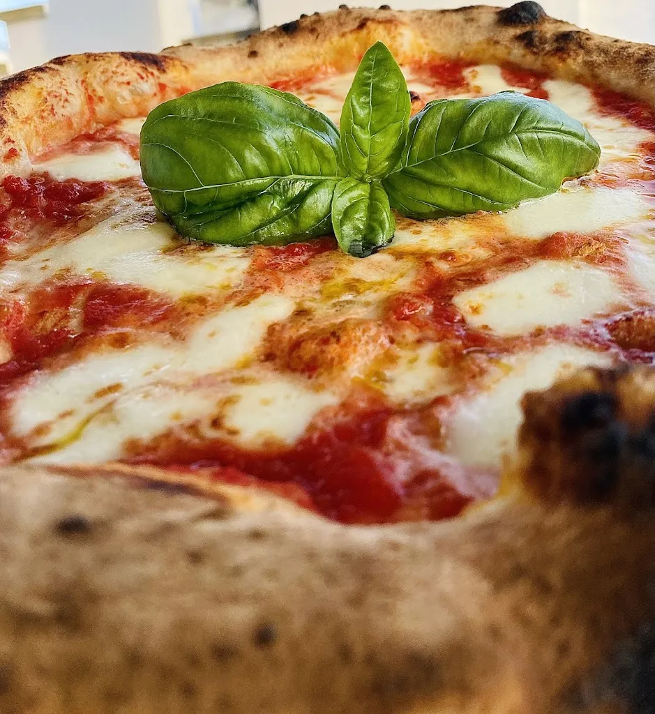 Grace Pizzeria Gourmet_Lascari_slider_image_2