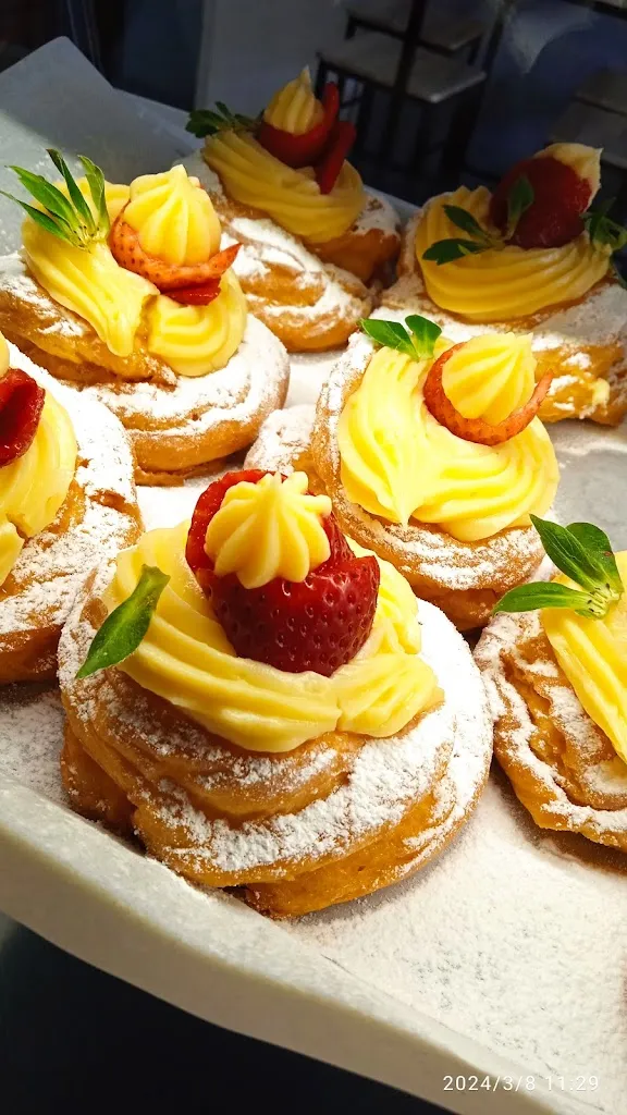 il dus_Leni_slider_image_3