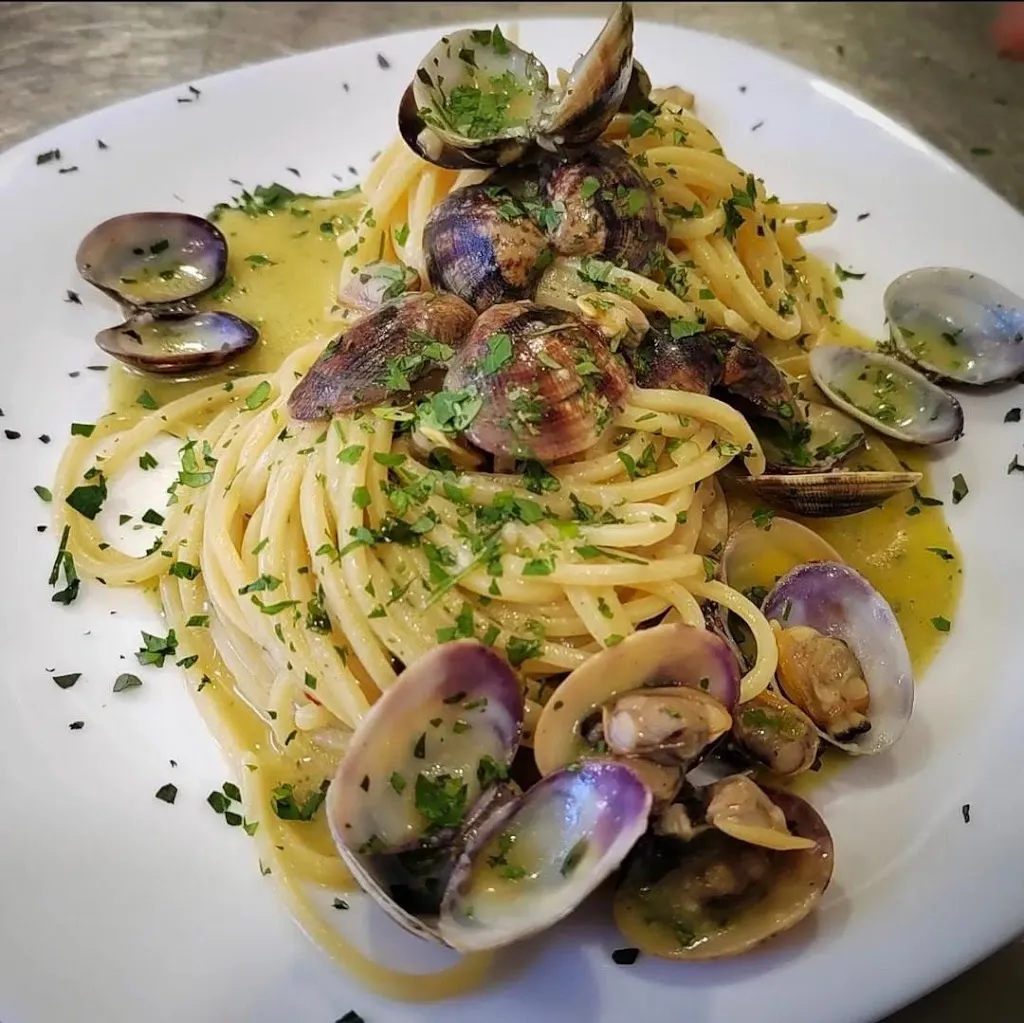 Luigi Food & Burger (Ristorante/burgeria)_Lercara Friddi_slider_image_2