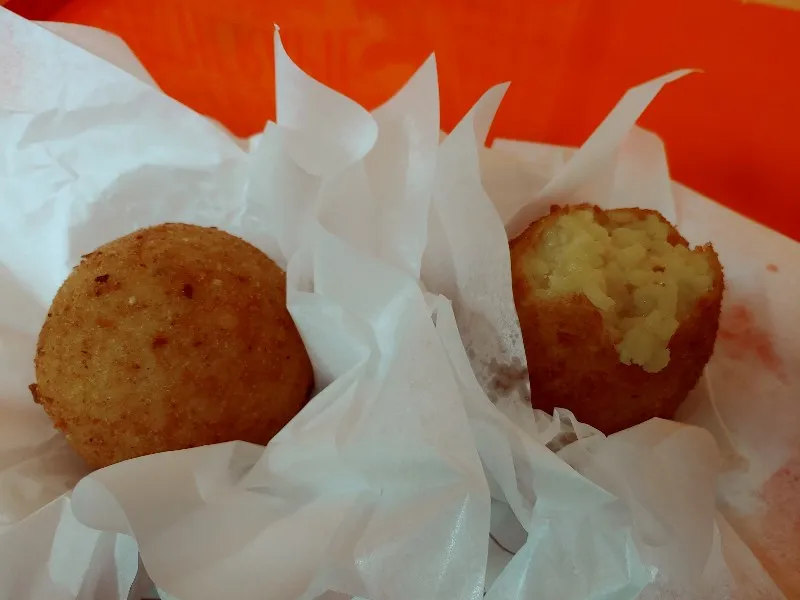 Dennis Costantino_Sfizio Rosticceria Salvo E Lucia_Lercara Friddi_review