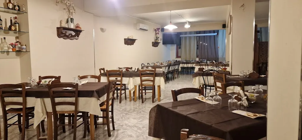 I cumpari pub pizzeria restaurant in Librizzi