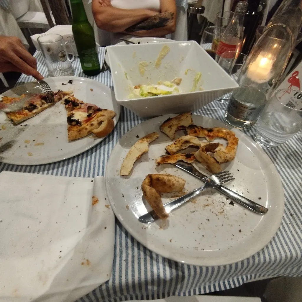 Vanq Matusheva_FLAMINGO BEACH_Letojanni_review