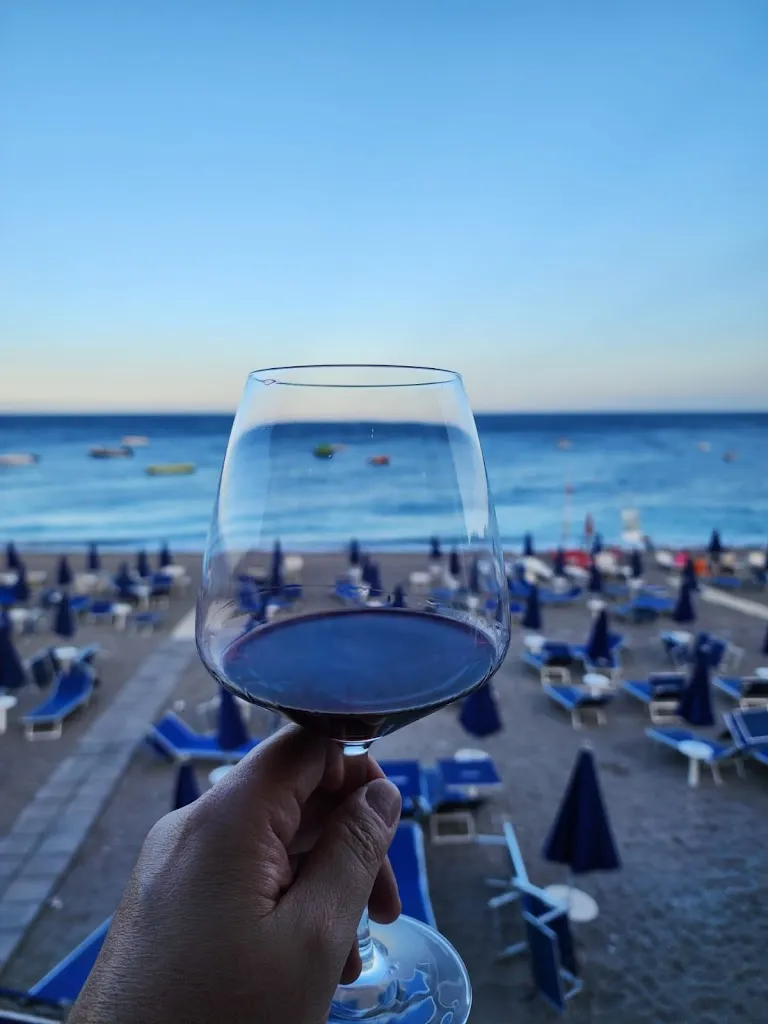 M T_FLAMINGO BEACH_Letojanni_review