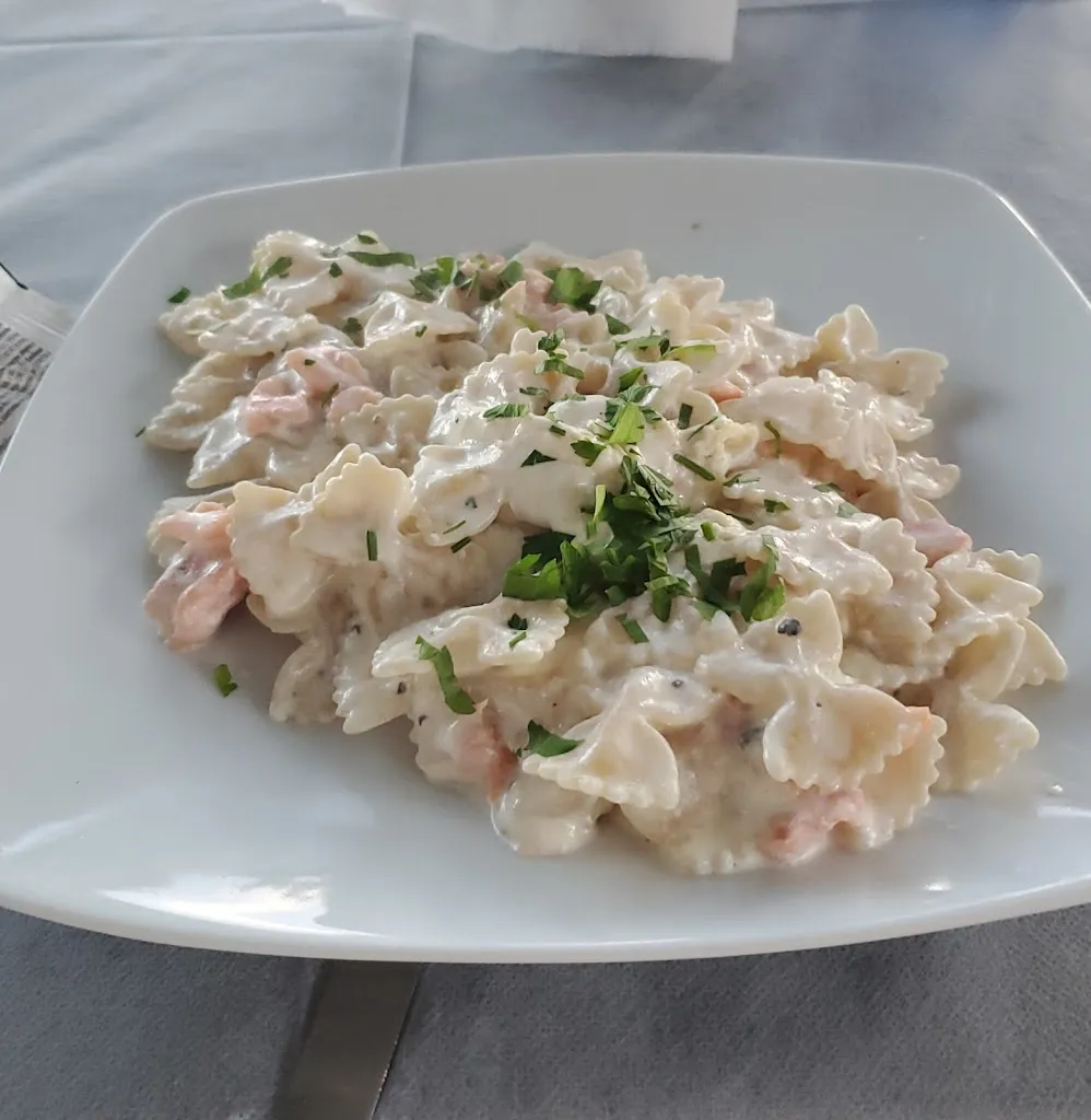 Shaunee Georgio_El Ciringhito_Letojanni_review