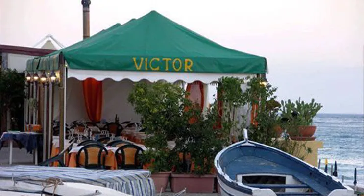 Ristorante Victor_Letojanni_slider_image_1