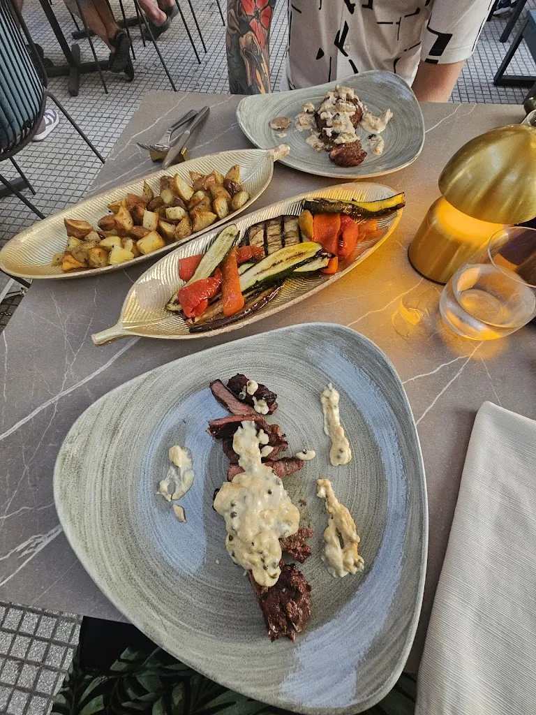 Imca Vlekken_Mama Steak House_Letojanni_recensione